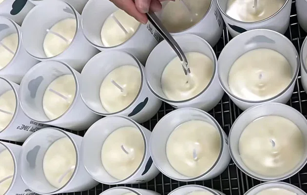 candle production detail